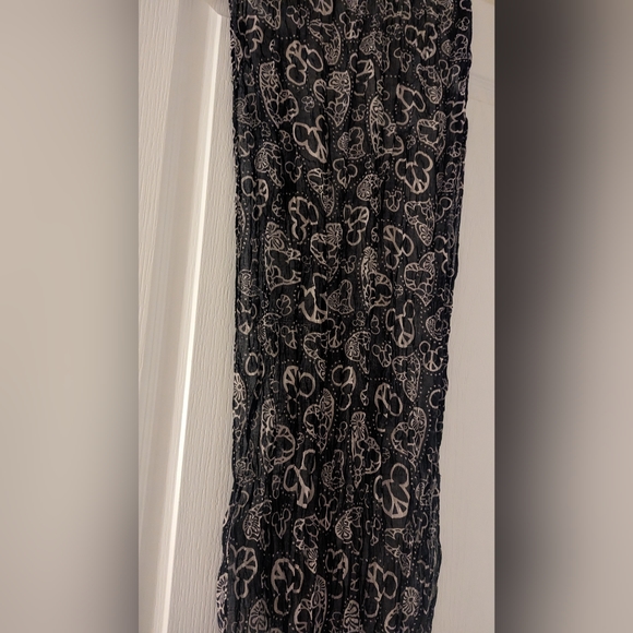 Disney Peace Scarf - Picture 5 of 6